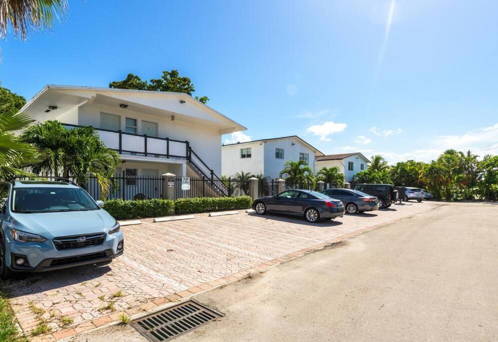 A1 - Endless Summer Vacation Rentals - Affordable Luxury Near Downtown Fort Lauderdale Ngoại thất bức ảnh