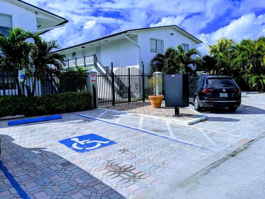 A1 - Endless Summer Vacation Rentals - Affordable Luxury Near Downtown Fort Lauderdale Ngoại thất bức ảnh